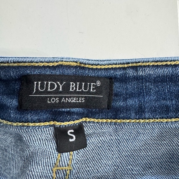 Judy Blue Jeans Womens Sz S Blue Denim Jean Shorts Super Distressed Stretch - Picture 3 of 6
